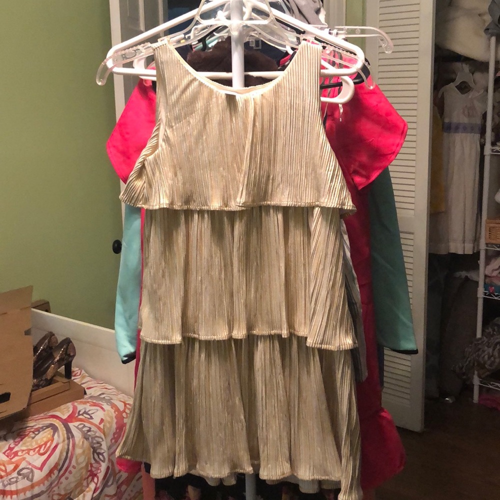 Girl’s Dress